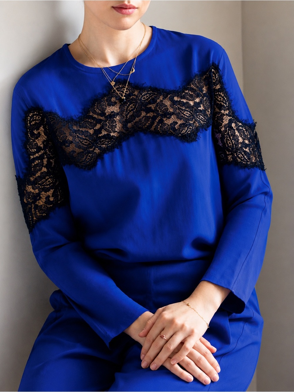 Blaque Label Royal Blue Blouse with Black Lace size small
